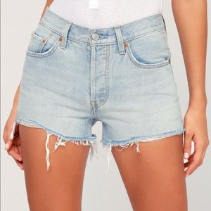 Levi’s 501 cut off shorts
